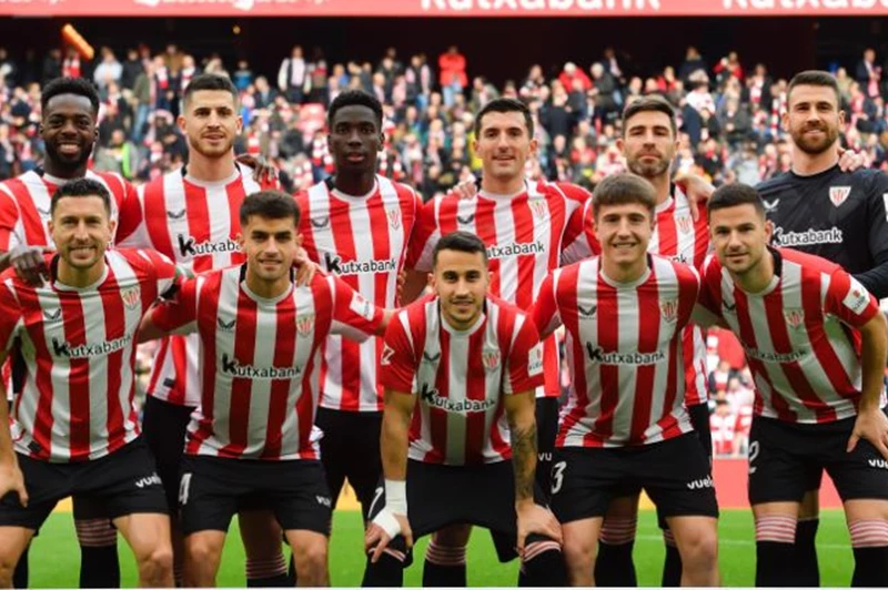 بلباو يحقق فوزاً مثيراً على إشبيلية في بداية الليجا بثلاثة أهداف