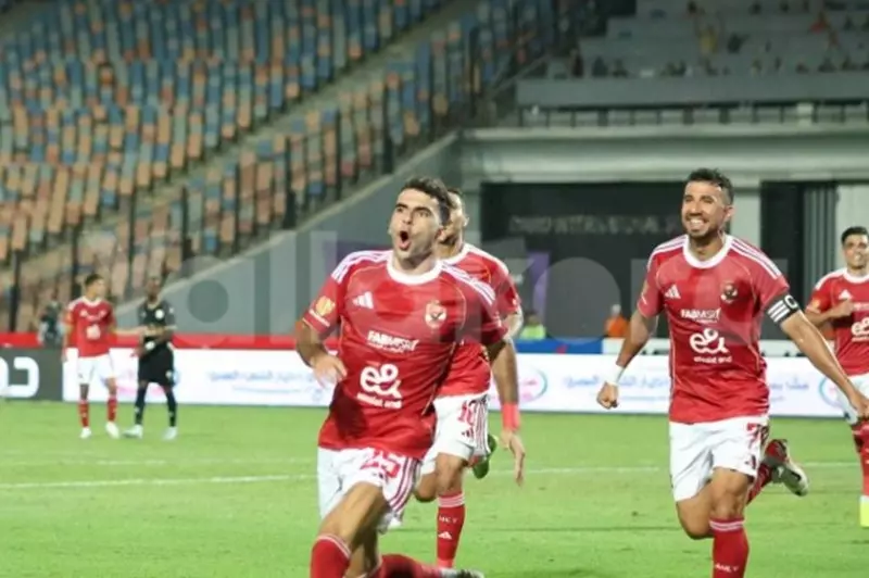 تحليل شامل لأحداث مباراة الأهلي وفاركو: طرد هاني، تألق زيزو، وخطأ شوبير